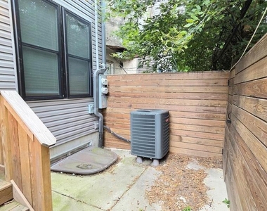 5233 Chancellor Street - Photo Thumbnail 22