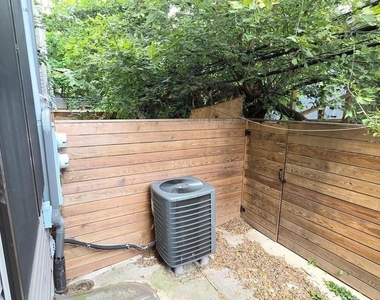 5233 Chancellor Street - Photo Thumbnail 21