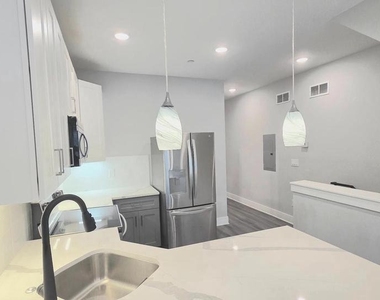 5233 Chancellor Street - Photo Thumbnail 3