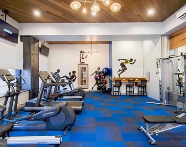 2100 Walnut Street - Photo Thumbnail 9