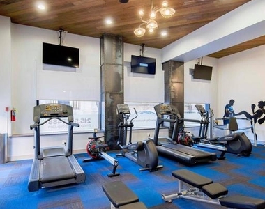 2100 Walnut Street - Photo Thumbnail 14