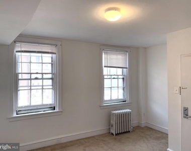 332-34 S 17th Street - Photo Thumbnail 3