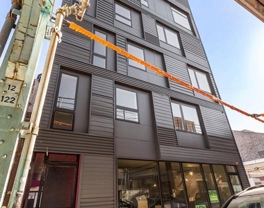 1229 Front St - Photo Thumbnail 11