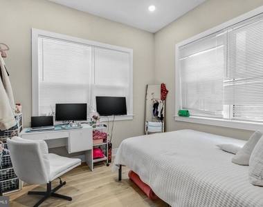 2621 W Jefferson Street - Photo Thumbnail 9