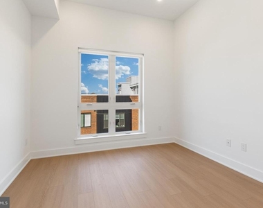 1731 Tilghman Street - Photo Thumbnail 11