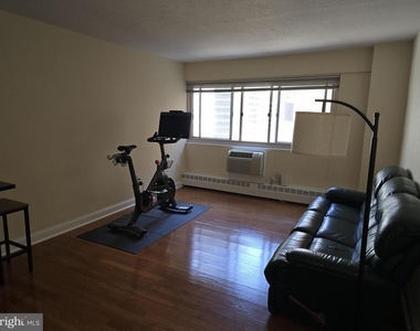 2101-17 Chestnut Street - Photo Thumbnail 2