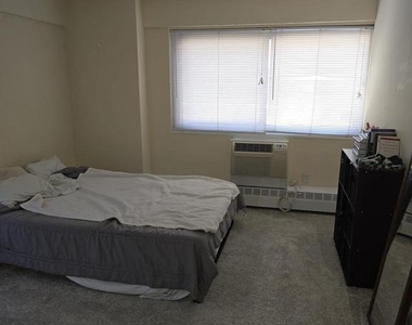 2101-17 Chestnut Street - Photo Thumbnail 8