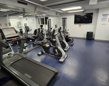 2101-17 Chestnut Street - Photo Thumbnail 25