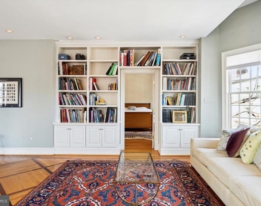 624 S 6th Street - Photo Thumbnail 5