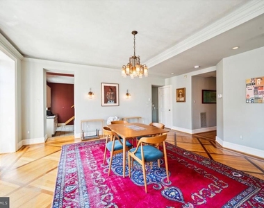 624 S 6th Street - Photo Thumbnail 2