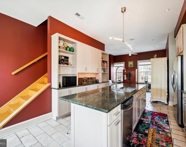 624 S 6th Street - Photo Thumbnail 8