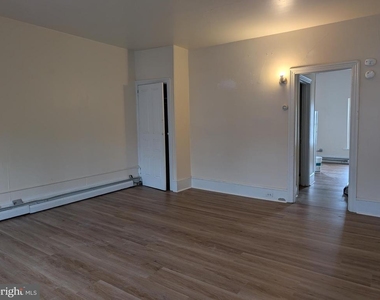 646 Chestnut Street - Photo Thumbnail 3