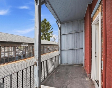 112 N 11th Street - Photo Thumbnail 13