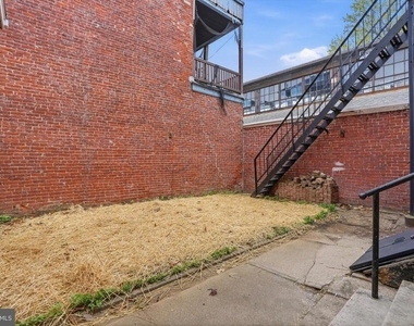 112 N 11th Street - Photo Thumbnail 13