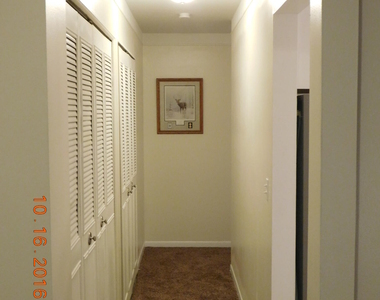 444 N Fox Hills N - Photo Thumbnail 16