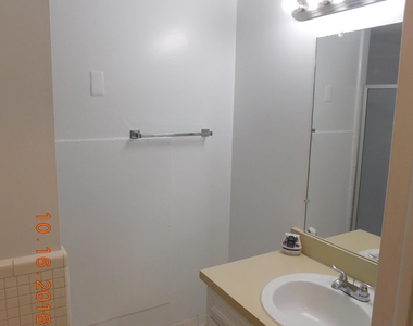 444 N Fox Hills N - Photo Thumbnail 21