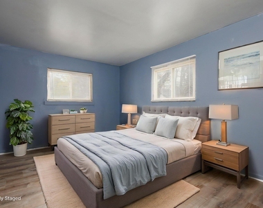 19435 Mccormick Street - Photo Thumbnail 16