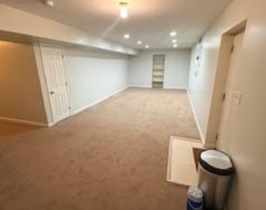 2603 Ainsworth Terrace - Photo Thumbnail 10
