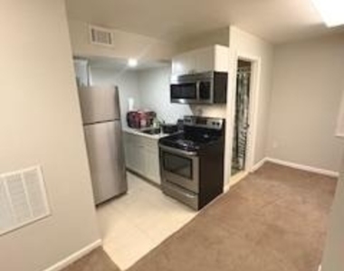 2603 Ainsworth Terrace - Photo Thumbnail 14