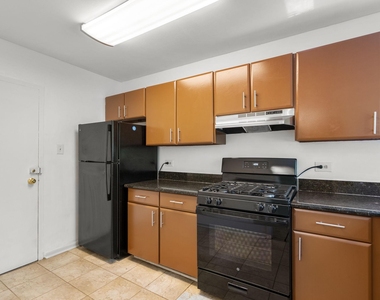 10643 Weymouth Street - Photo Thumbnail 13