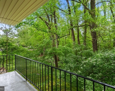 10643 Weymouth Street - Photo Thumbnail 26