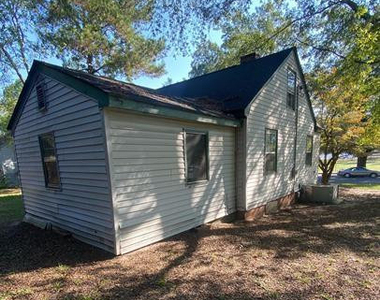 282 Windsor Drive - Photo Thumbnail 15