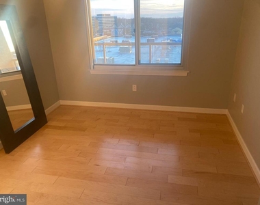 5750 Bou Avenue - Photo Thumbnail 18