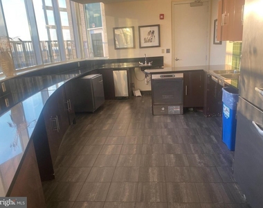 5750 Bou Avenue - Photo Thumbnail 24