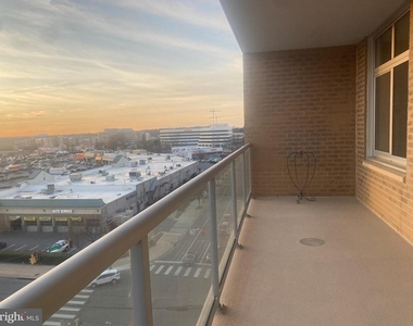 5750 Bou Avenue - Photo Thumbnail 15