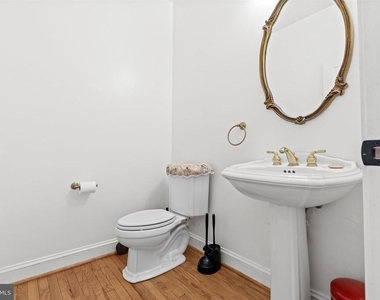 14216 Cervantes Avenue - Photo Thumbnail 11