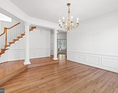 14216 Cervantes Avenue - Photo Thumbnail 3