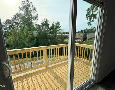 721 Lucky Clover Way - Photo Thumbnail 15