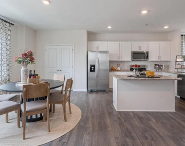 721 Lucky Clover Way - Photo Thumbnail 11