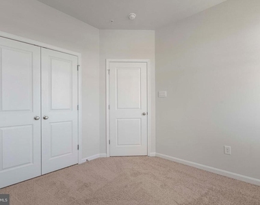 462 Tiller Street - Photo Thumbnail 26