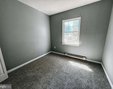 75 Grand Drive - Photo Thumbnail 12