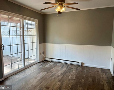 75 Grand Drive - Photo Thumbnail 2