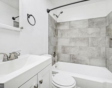 828 Saint Dunstans Road - Photo Thumbnail 12