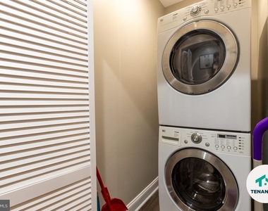 3221 Noble St. Street - Photo Thumbnail 17
