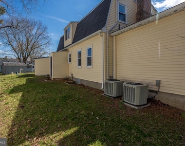 31245 Mohican Drive - Photo Thumbnail 36
