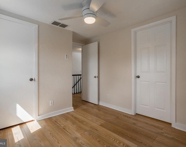 31245 Mohican Drive - Photo Thumbnail 32