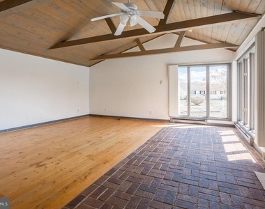 31245 Mohican Drive - Photo Thumbnail 20