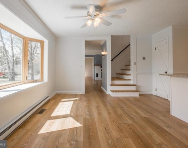 31245 Mohican Drive - Photo Thumbnail 14