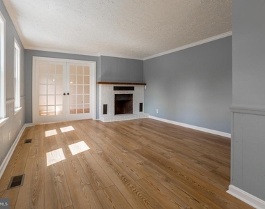 31245 Mohican Drive - Photo Thumbnail 4