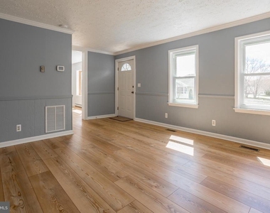31245 Mohican Drive - Photo Thumbnail 6