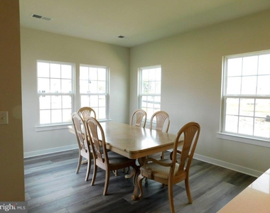 37323 Kestrel Way - Photo Thumbnail 5