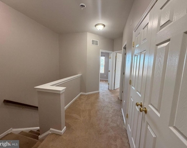 1331 Parish Avenue - Photo Thumbnail 24