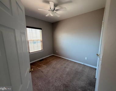 1331 Parish Avenue - Photo Thumbnail 27