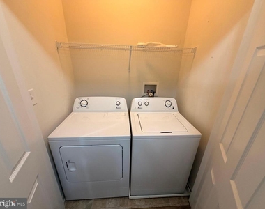 1331 Parish Avenue - Photo Thumbnail 25