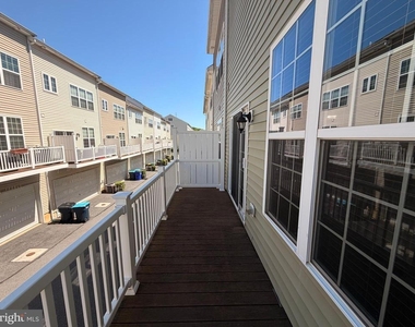 1331 Parish Avenue - Photo Thumbnail 17