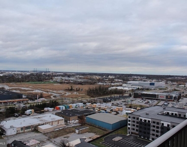 105 Christina Landing Drive - Photo Thumbnail 23